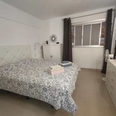 Apartment Agreable Au Bord De L' Ocean, Playa Paraiso *