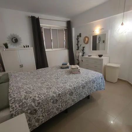 Apartamento Agreable Au Bord De L' Ocean, Playa Paraiso Costa Adeje (Tenerife)